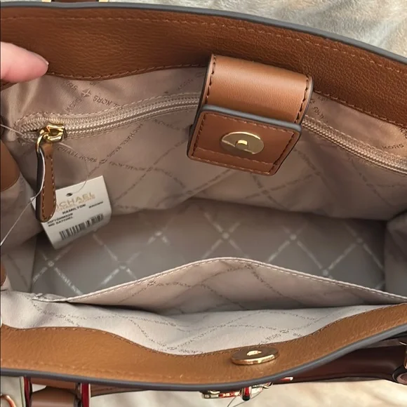 Michael Kors Brown Signature Tote Bag - Picture 4 of 6